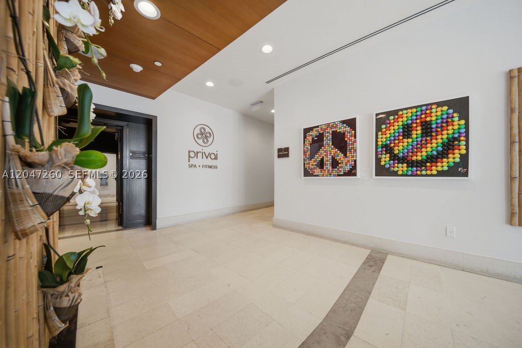 image Epic Residences52