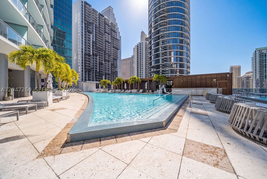 image Epic Residences68