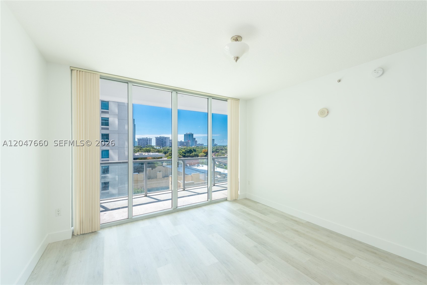 image Axis on Brickell South0