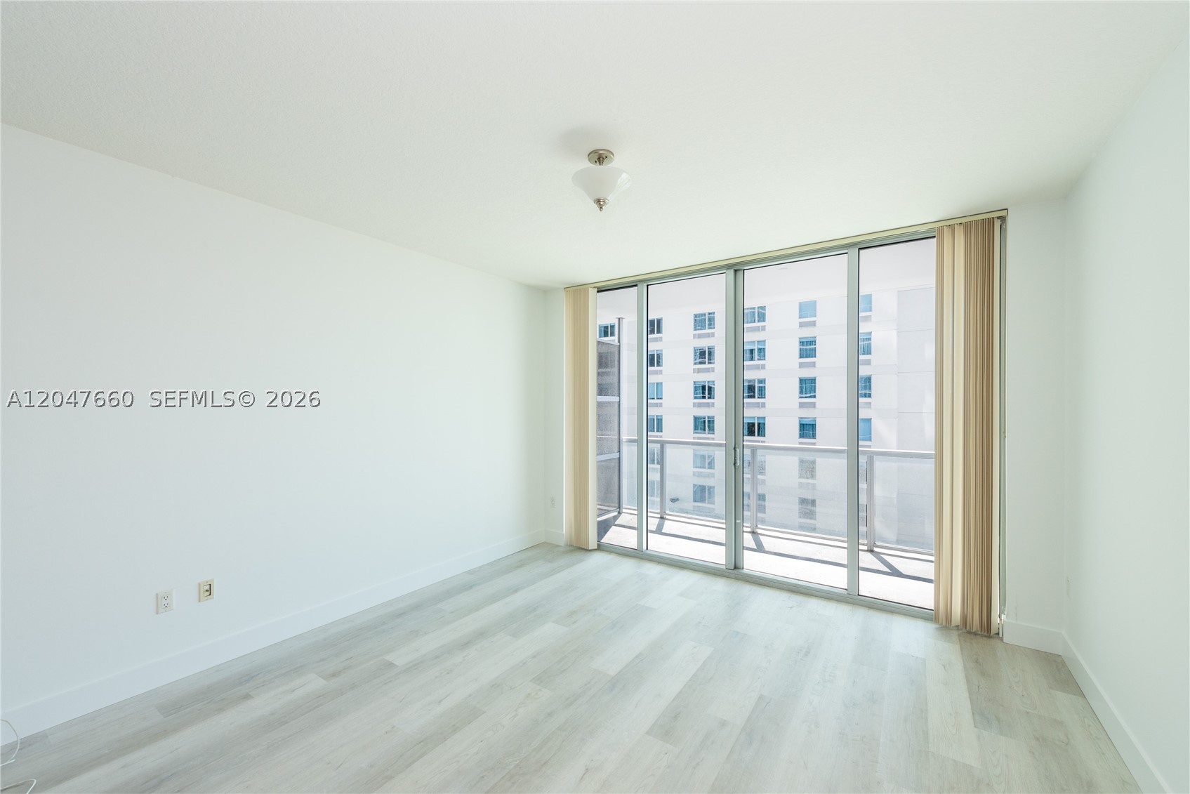 image Axis on Brickell South3
