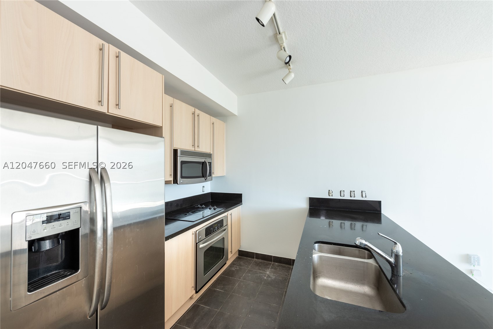 image Axis on Brickell South5