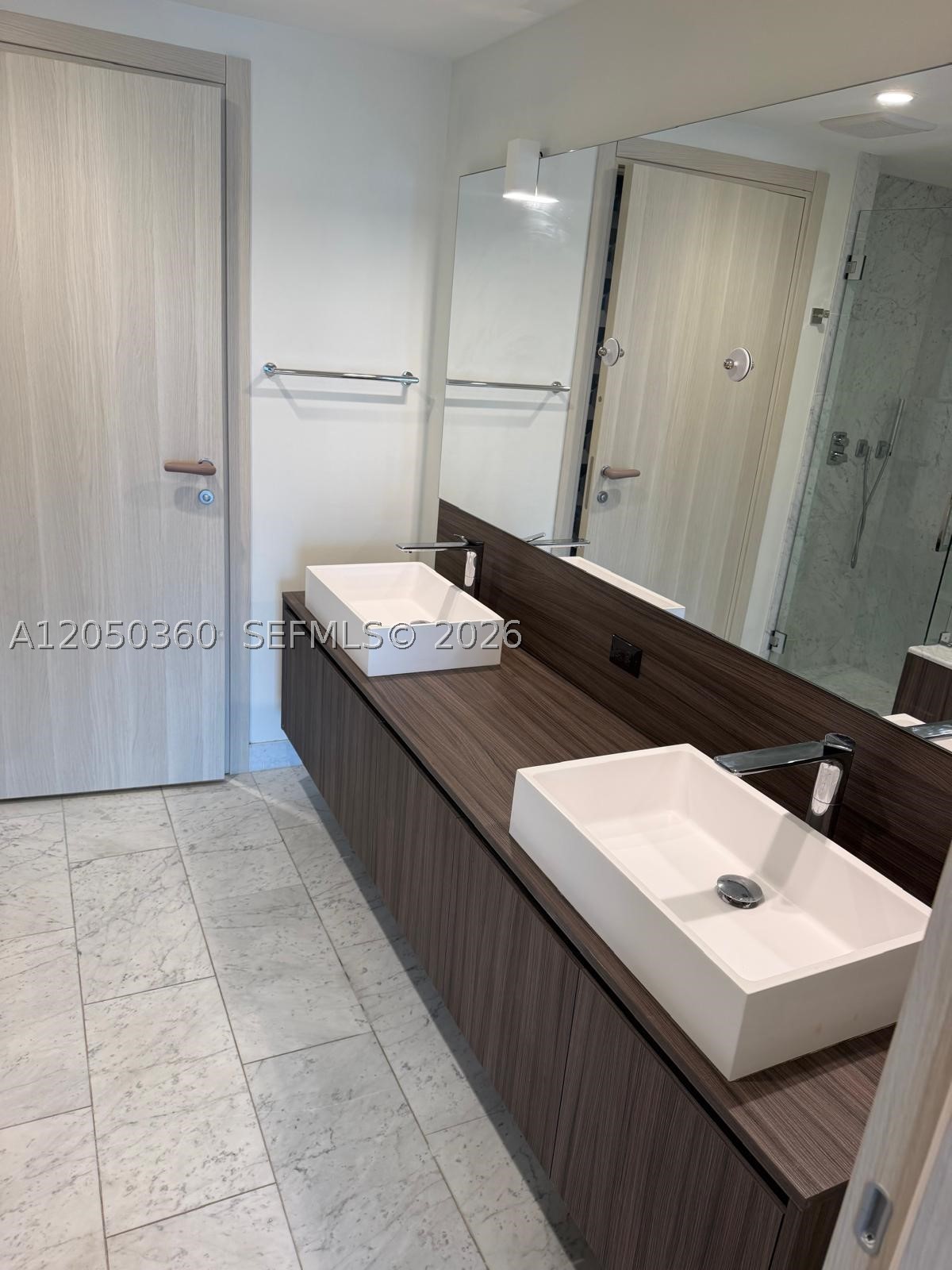 image Brickell Flatiron32