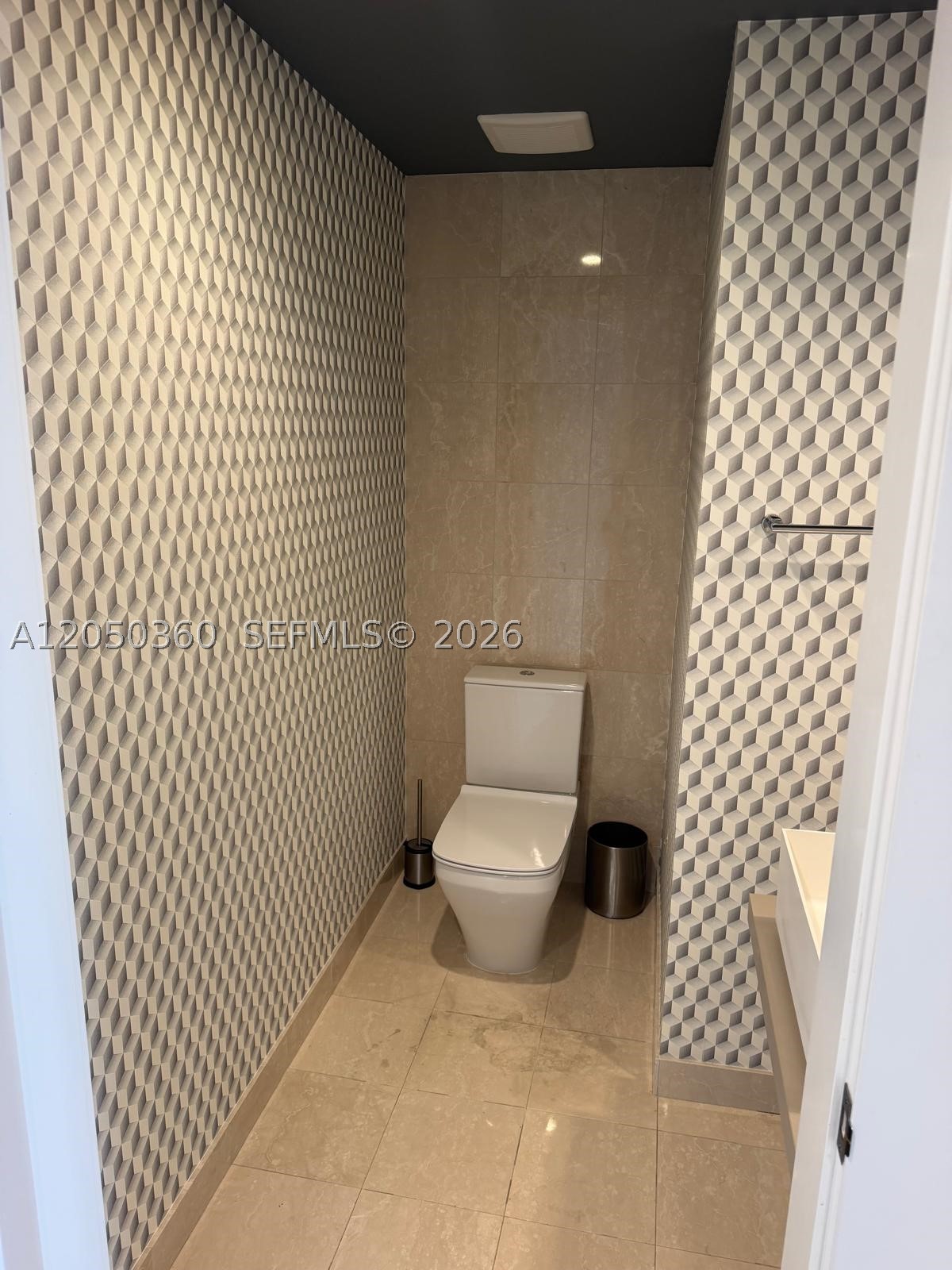 image Brickell Flatiron33