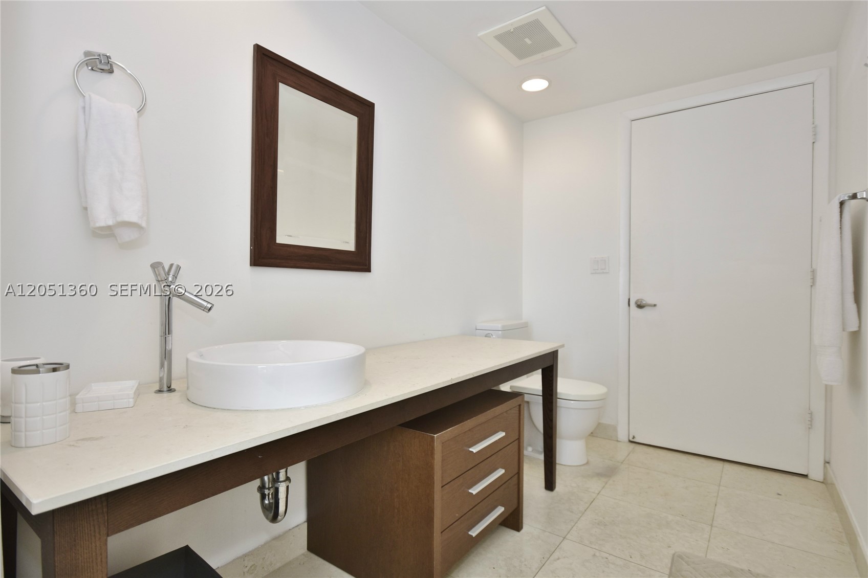 image Icon Brickell I15