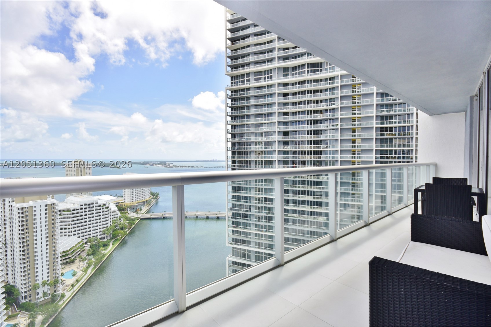 image Icon Brickell I18