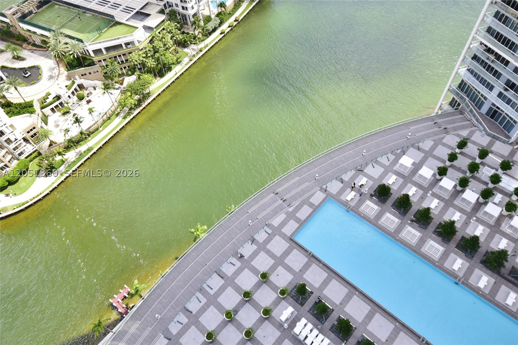 image Icon Brickell I21