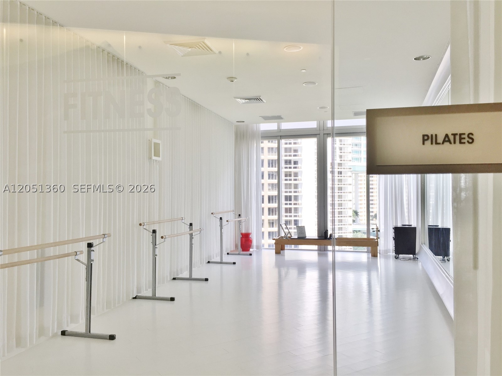 image Icon Brickell I27