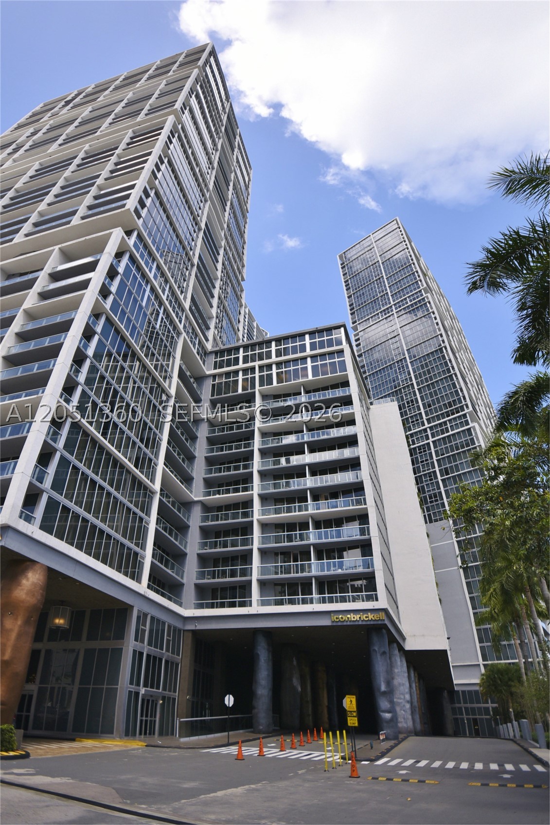 image Icon Brickell I39
