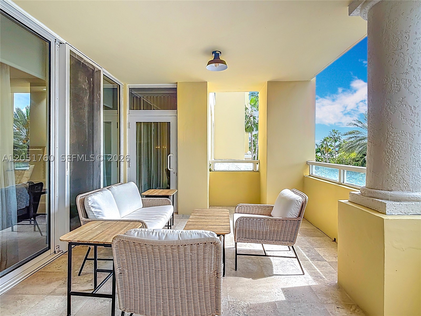 image Grand Bay Residences10