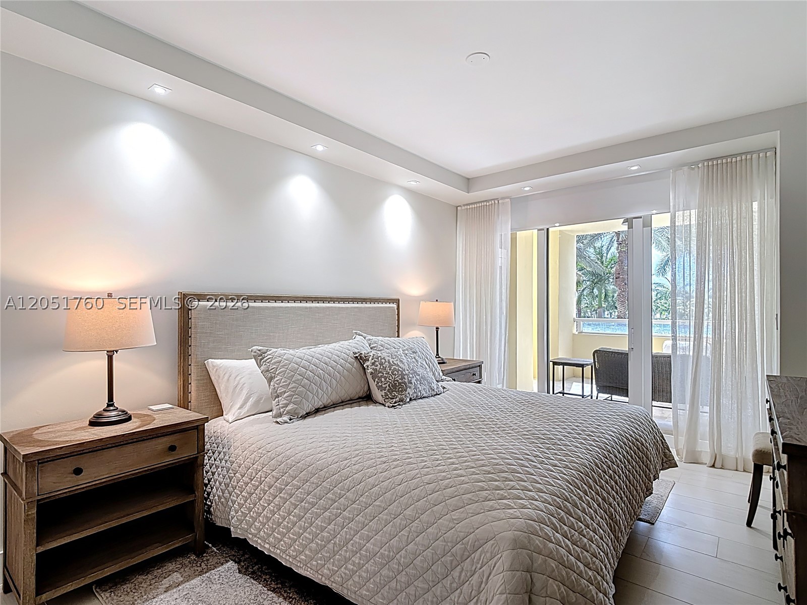 image Grand Bay Residences19