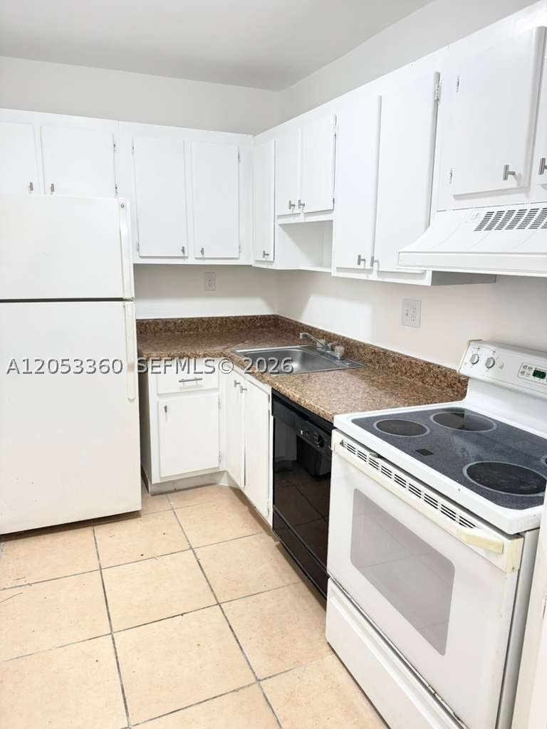 961 NW 45th St #1