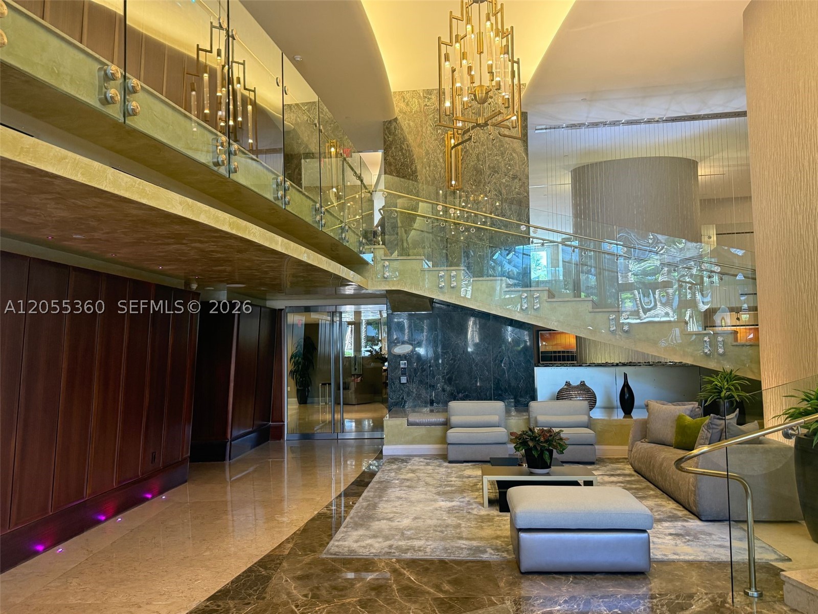 image Trump Palace22
