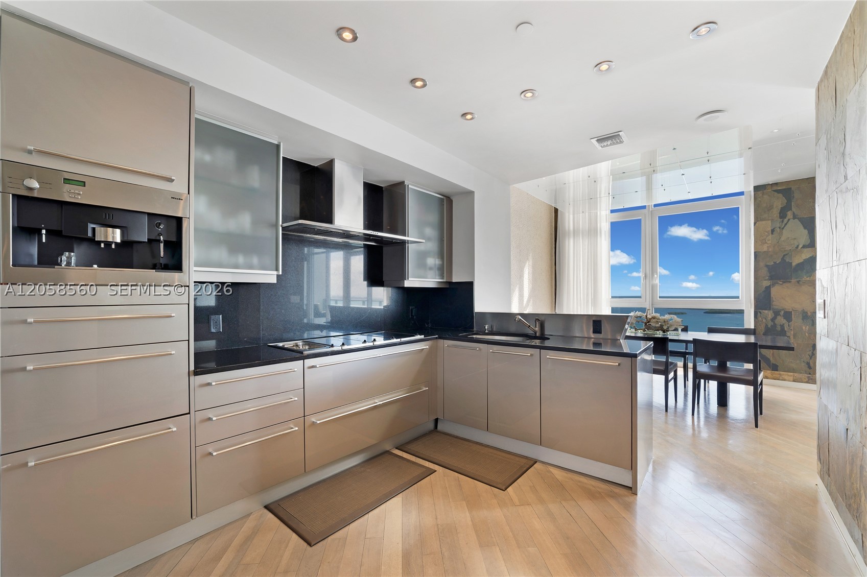 1331 Brickell Bay Dr #PH4605 Miami, FL 33131