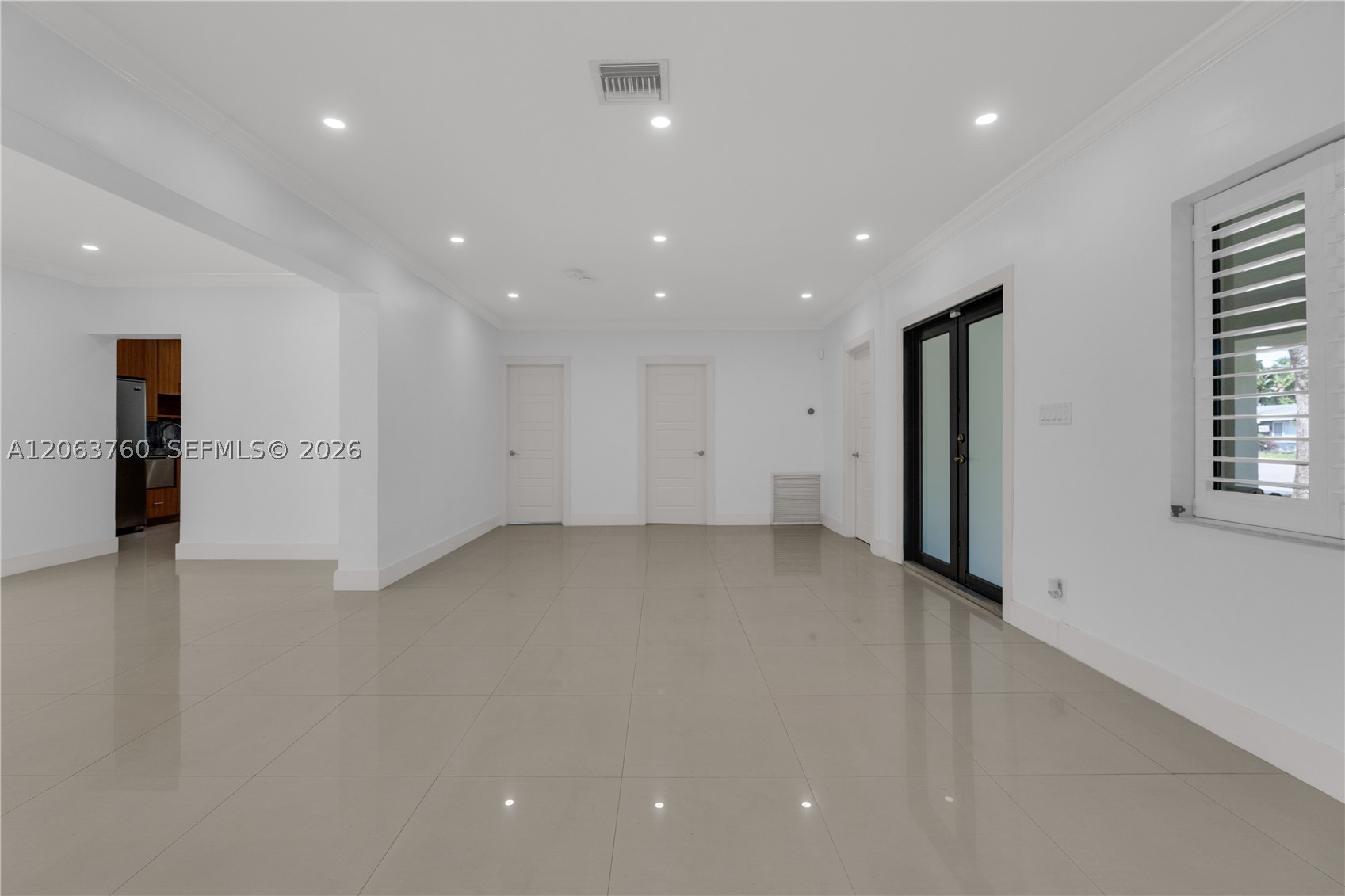 549 NE 12th Ave Fort Lauderdale, FL 33301