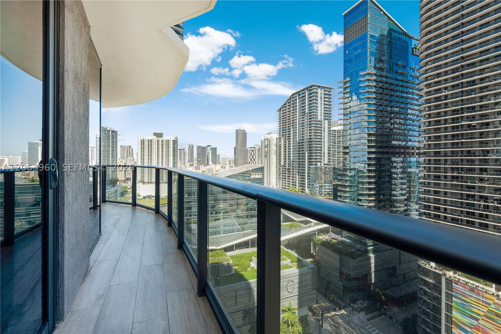 image Brickell Heights West10