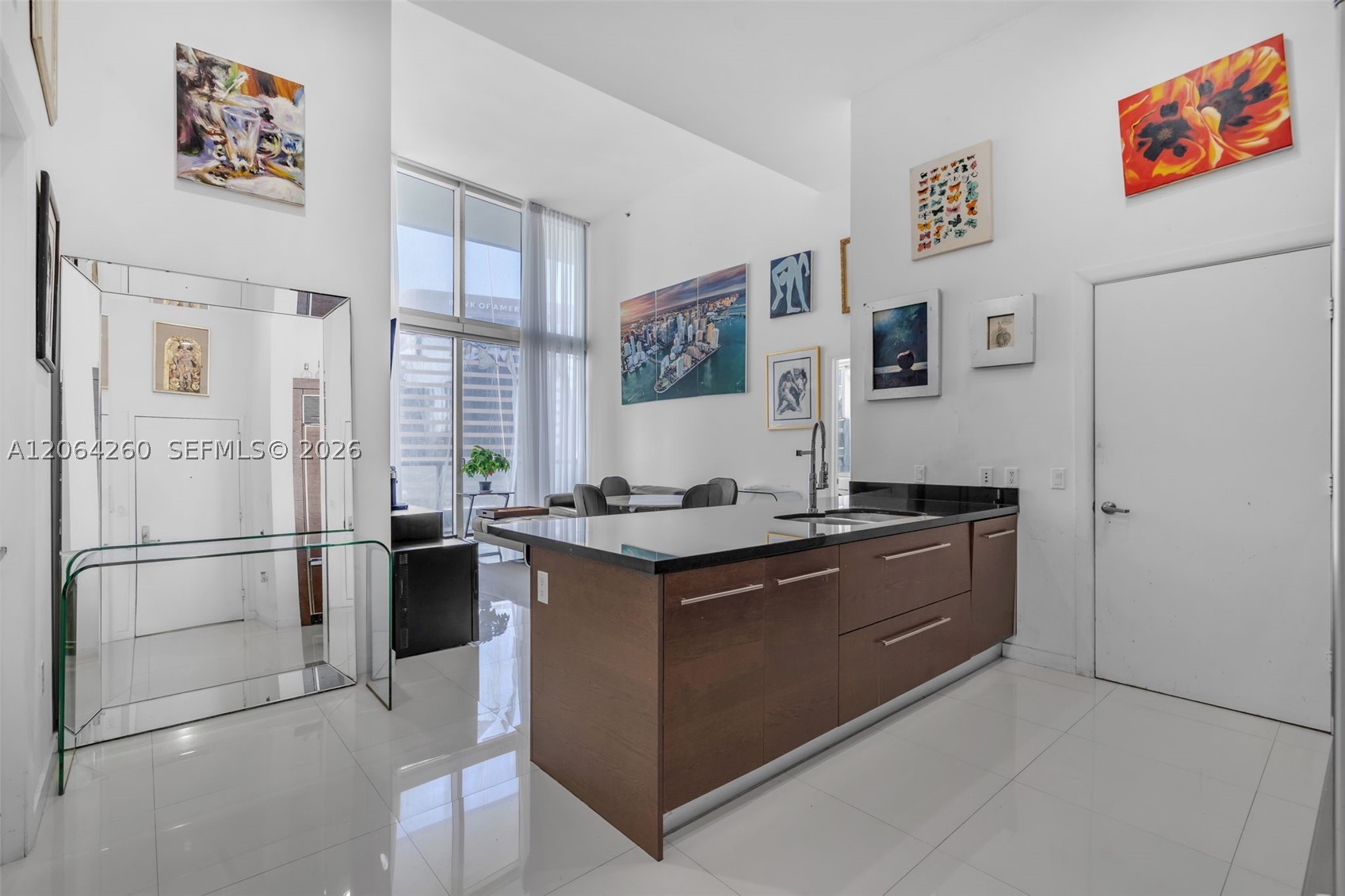 475 Brickell Ave #2813