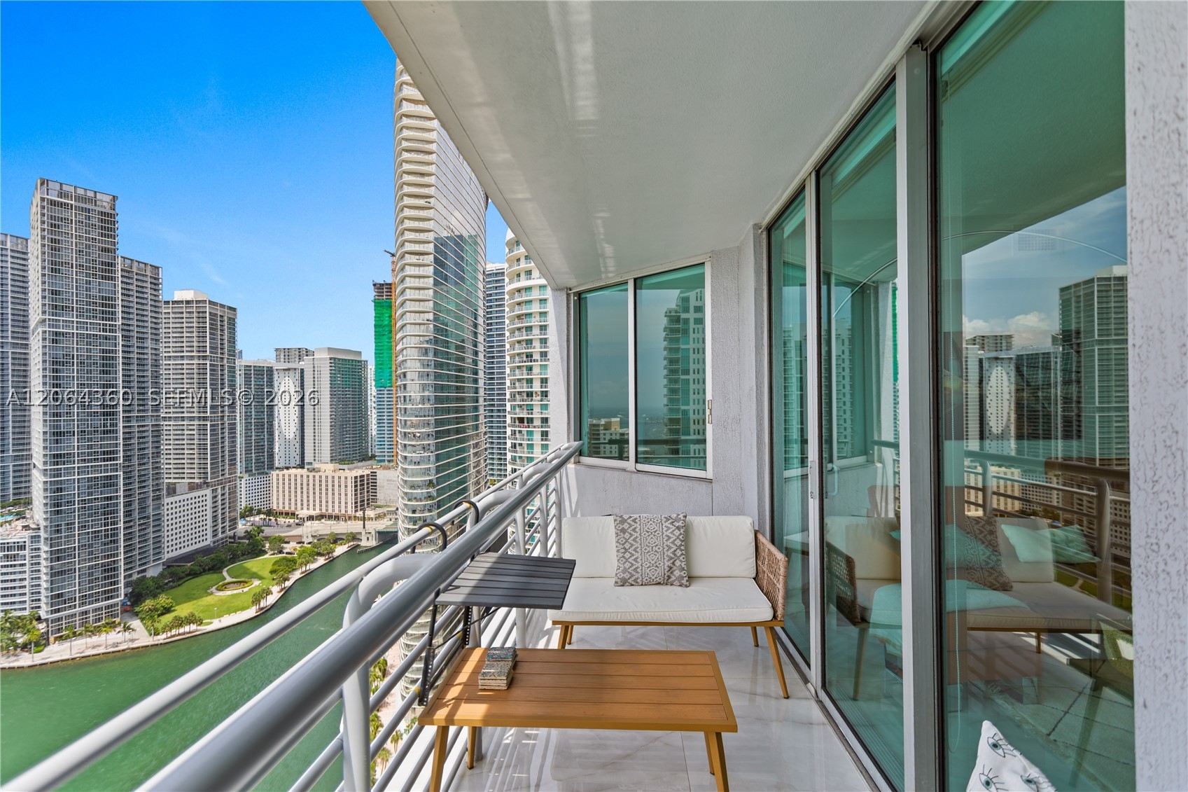 image One Miami West30
