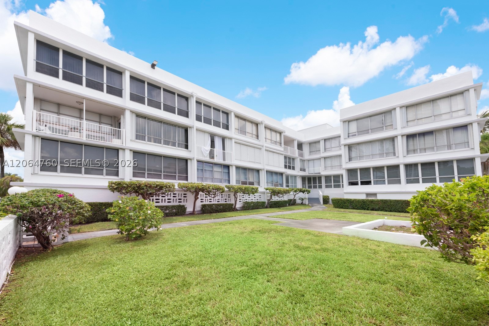 10230 Collins Ave #101 Bal Harbour, FL 33154