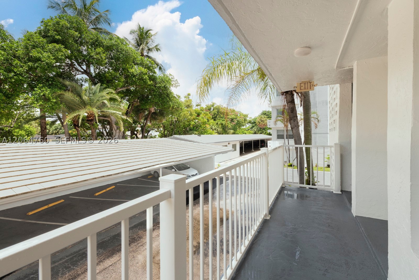 10230 Collins Ave #101 Bal Harbour, FL 33154