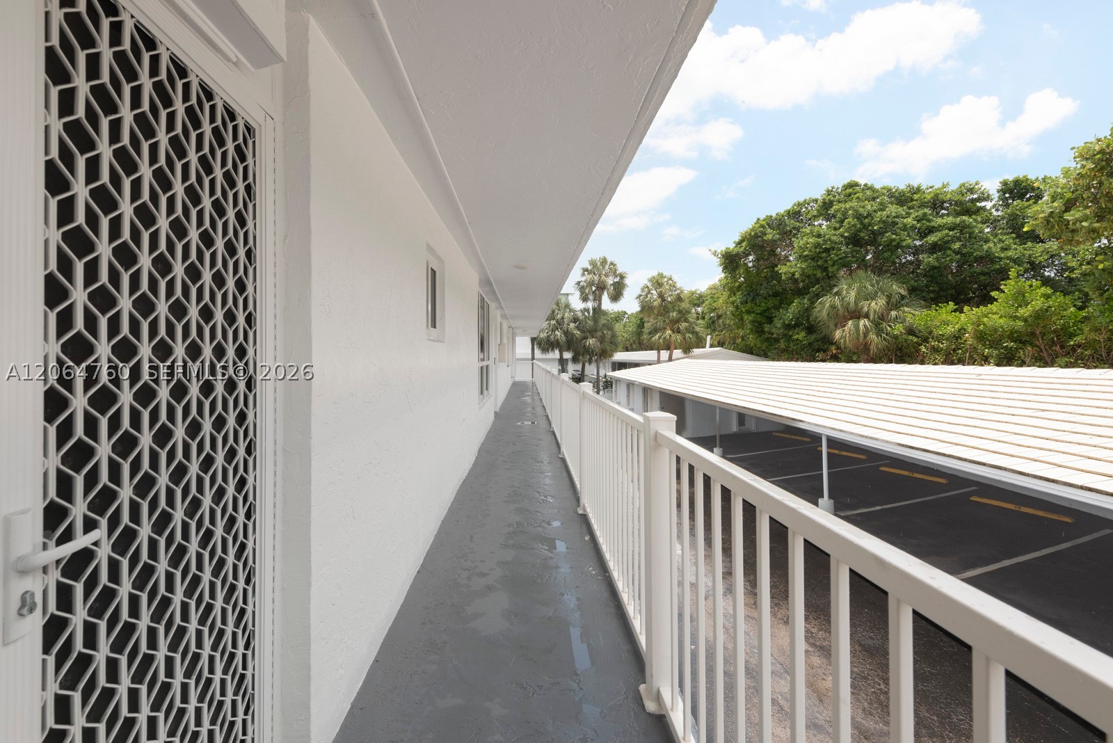 10230 Collins Ave #101 Bal Harbour, FL 33154