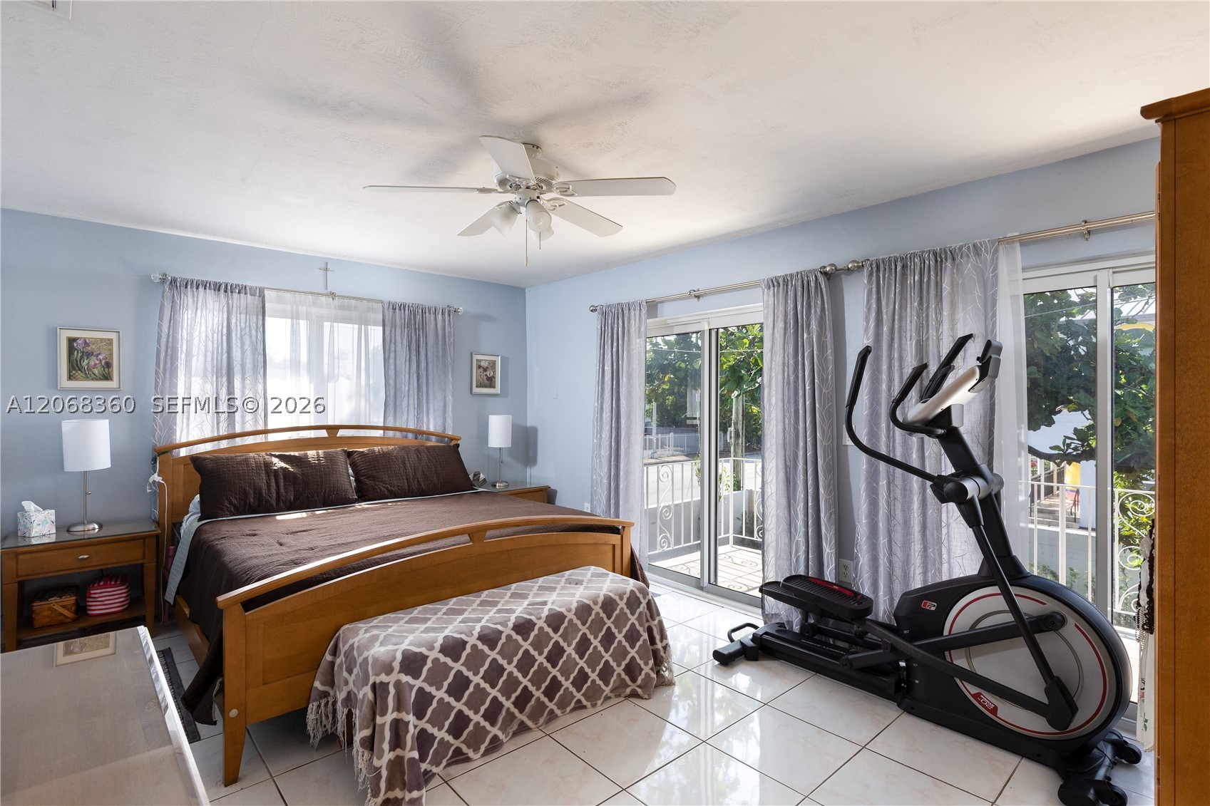 2250 SW 17th Ave Miami, FL 33145