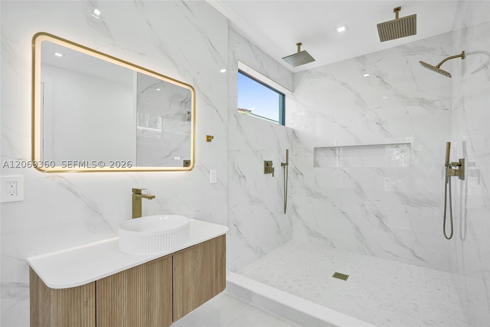 1825 NE 26th Ave #1 Fort Lauderdale, FL 33305