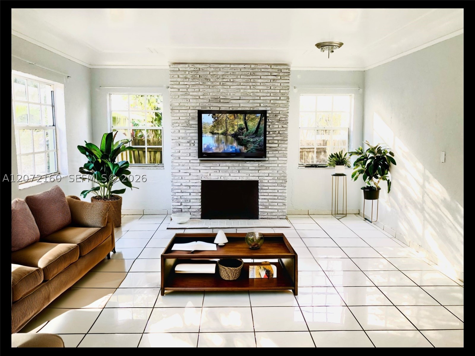 1801 SW 10th St Miami, FL 33135