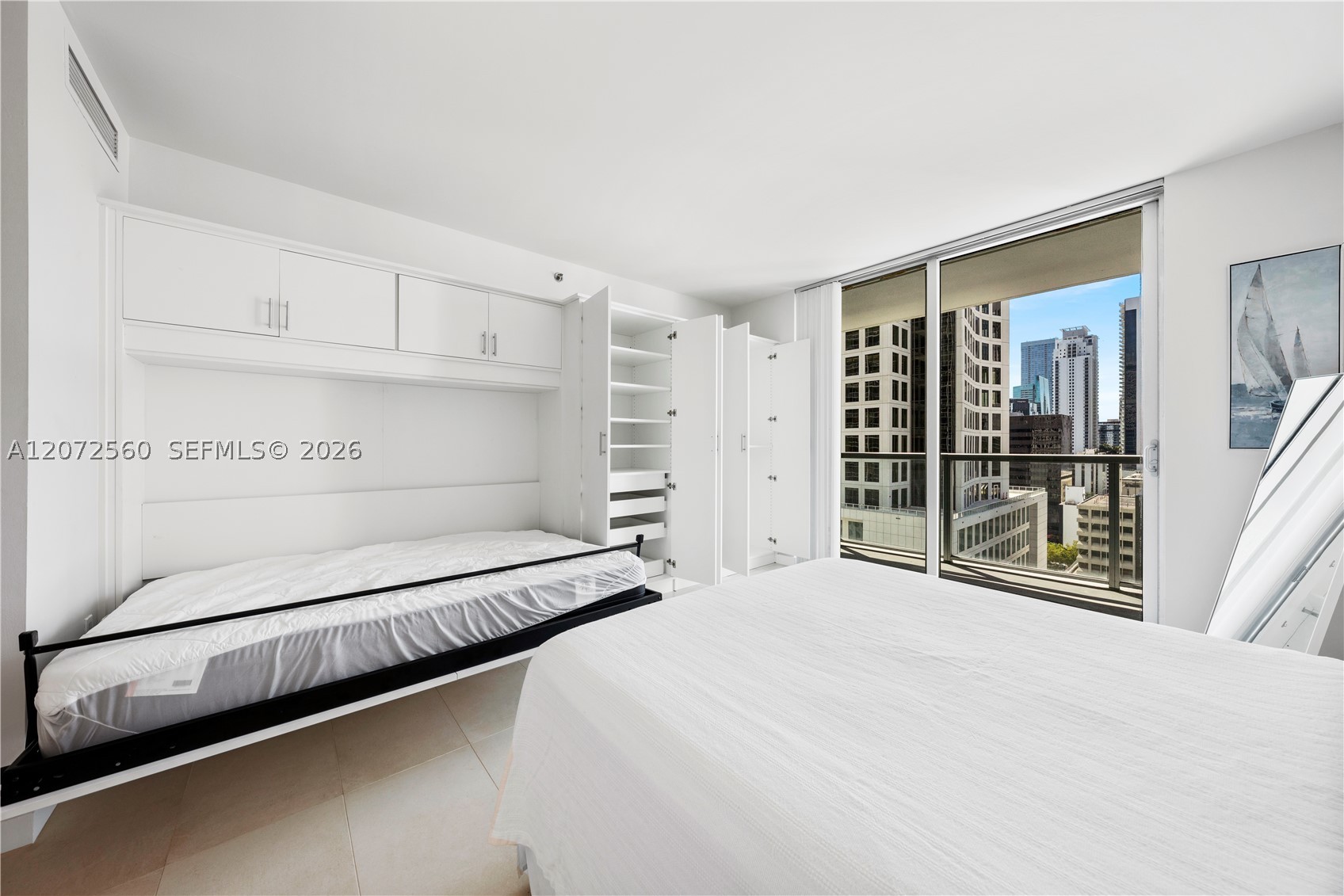 image 500 Brickell West9