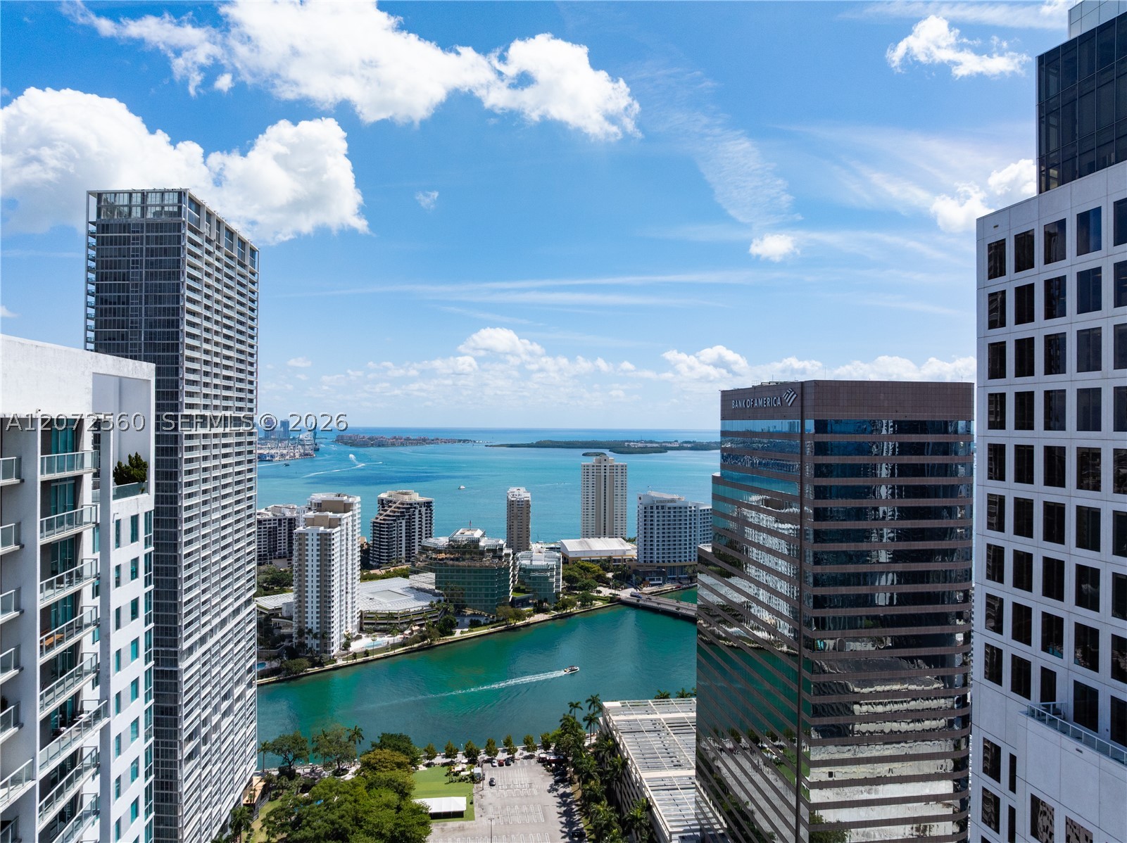 image 500 Brickell West20
