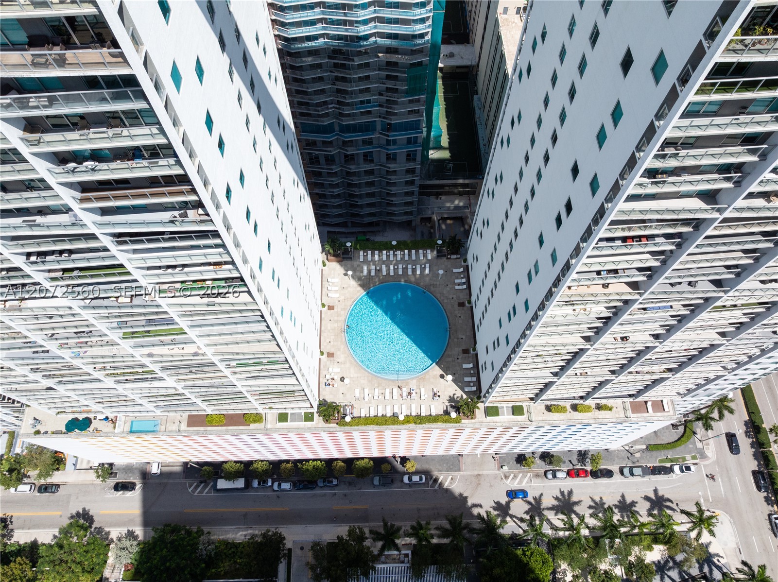 image 500 Brickell West21