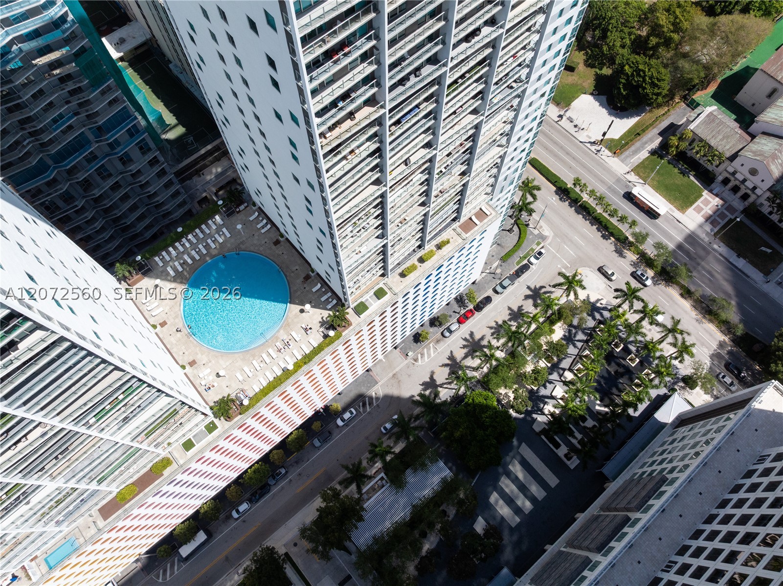 image 500 Brickell West25
