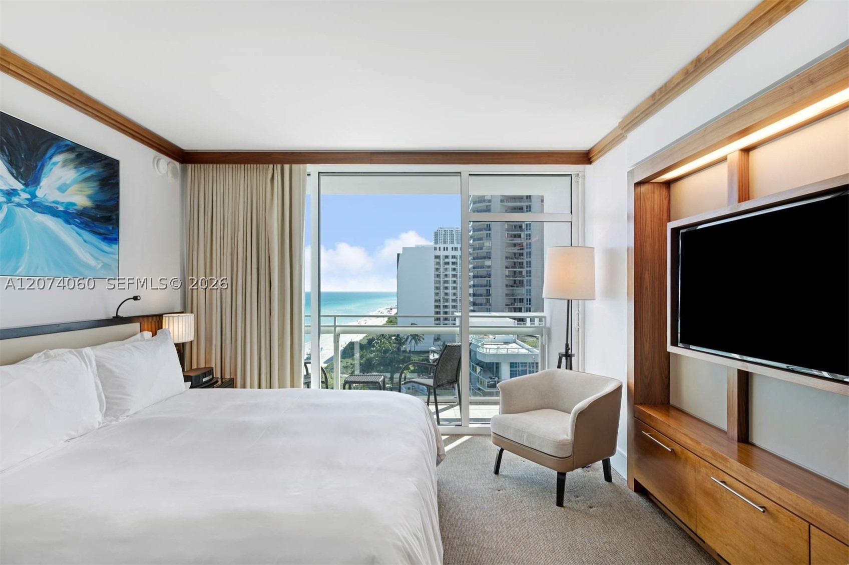 6801 Collins Ave #920 Miami Beach, FL 33141