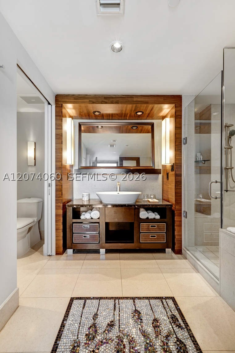 6801 Collins Ave #920 Miami Beach, FL 33141