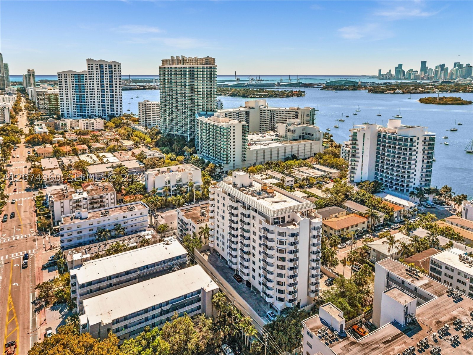 1621 Bay Rd #408 Miami Beach, FL 33139