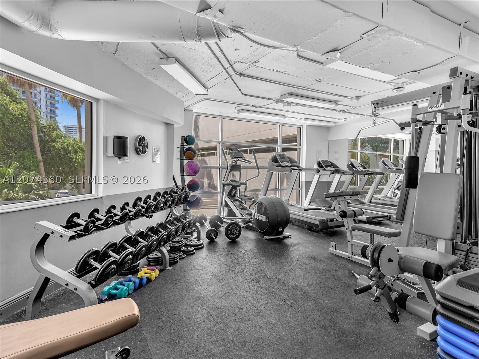 1621 Bay Rd #408 Miami Beach, FL 33139