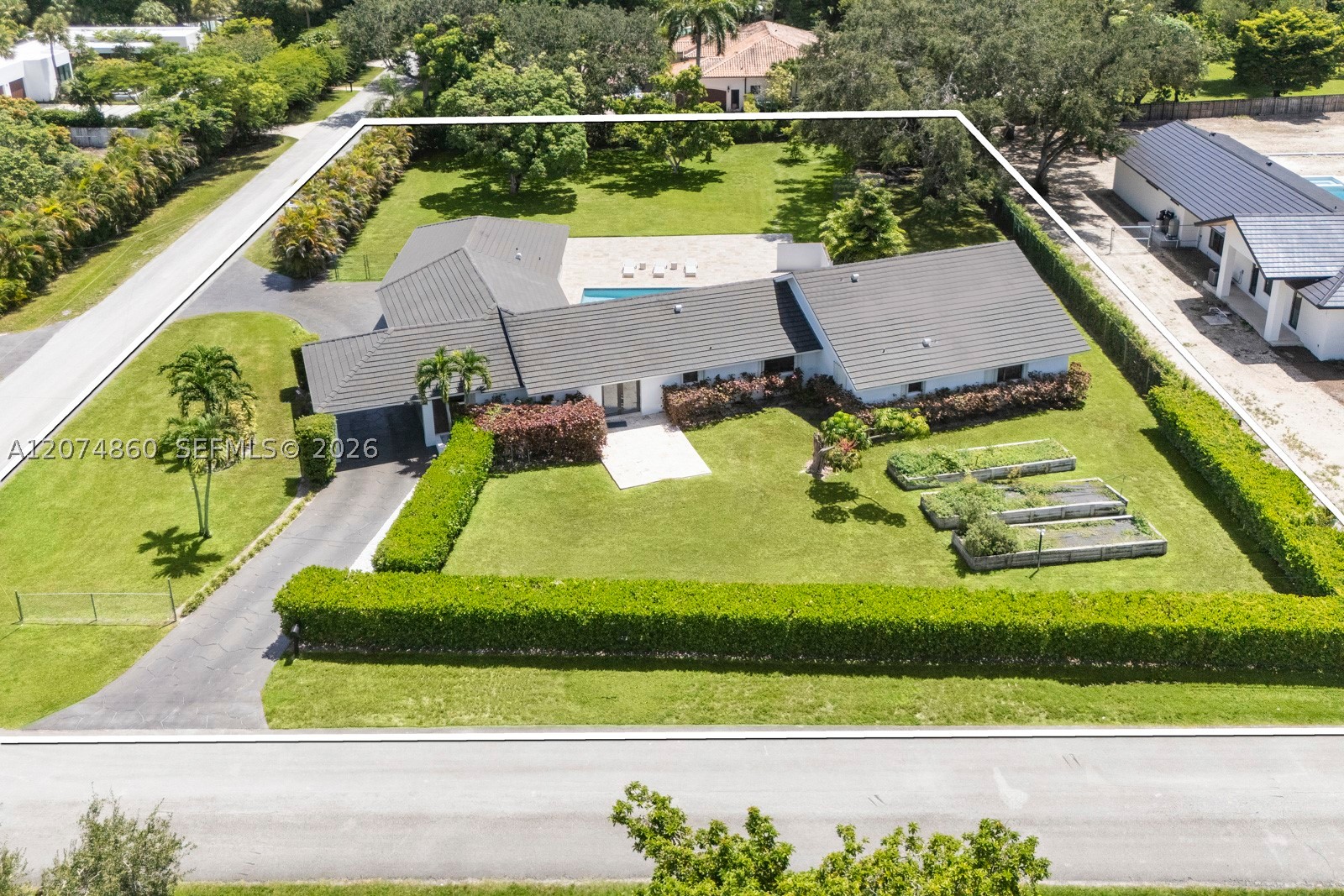 11601 SW 88th Ave