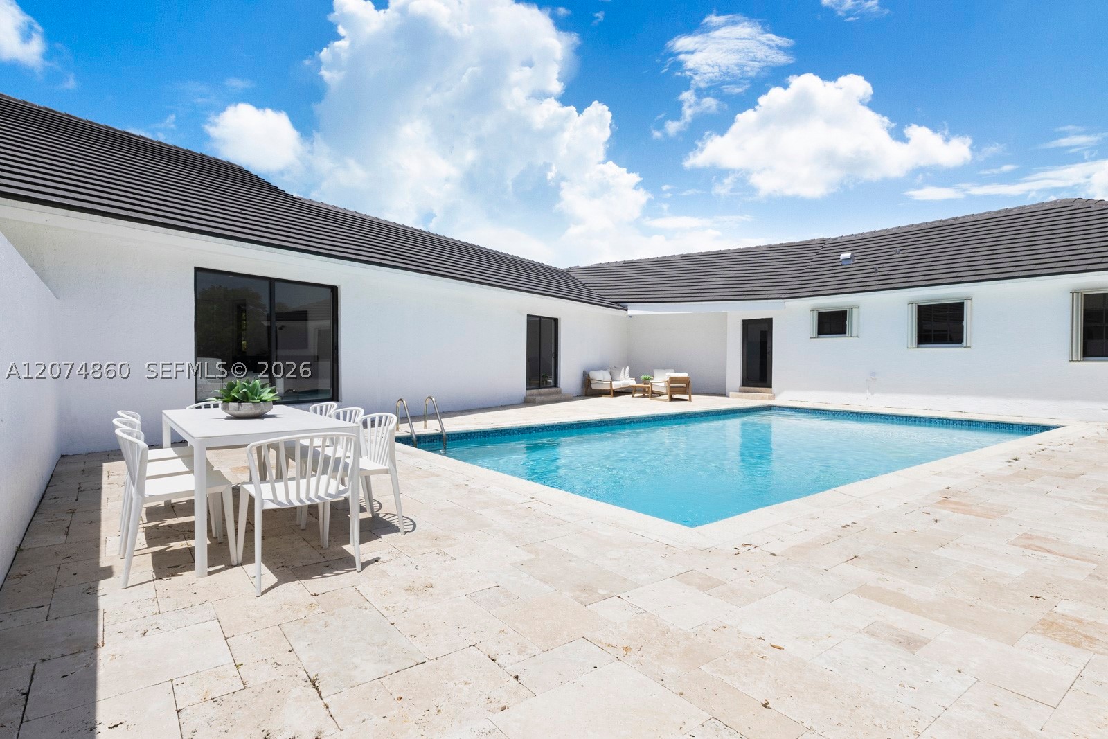 11601 SW 88th Ave Miami, FL 33176
