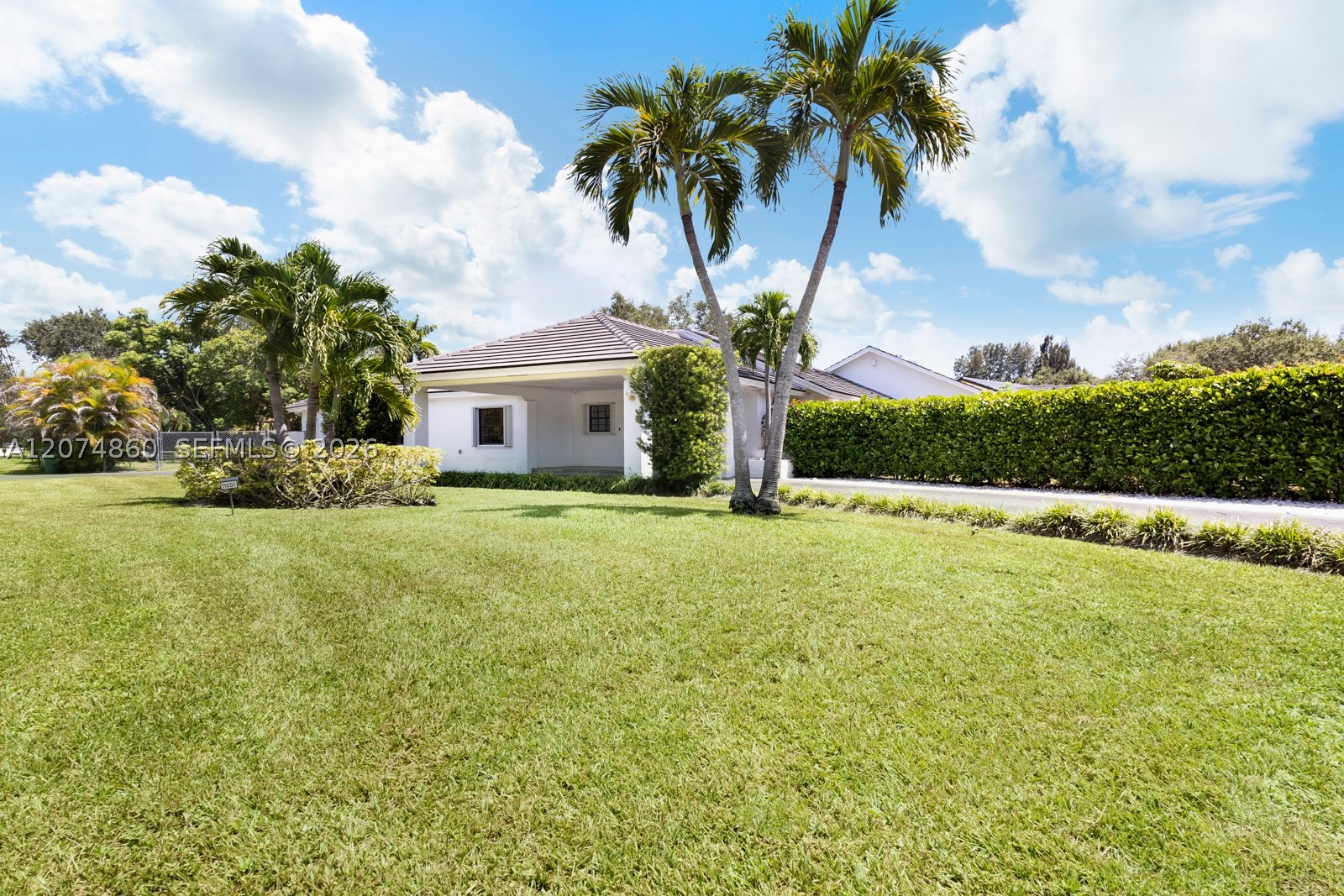 11601 SW 88th Ave Miami, FL 33176