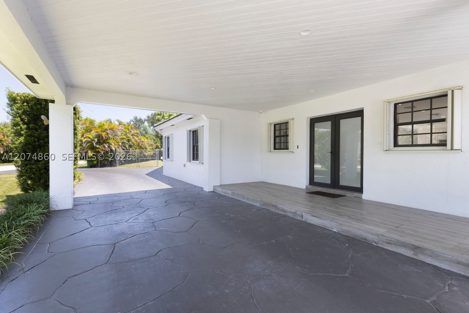11601 SW 88th Ave Miami, FL 33176