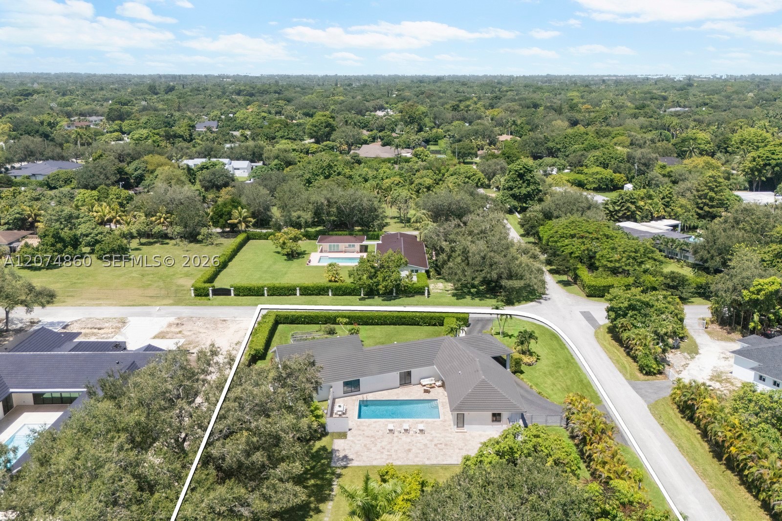 11601 SW 88th Ave Miami, FL 33176