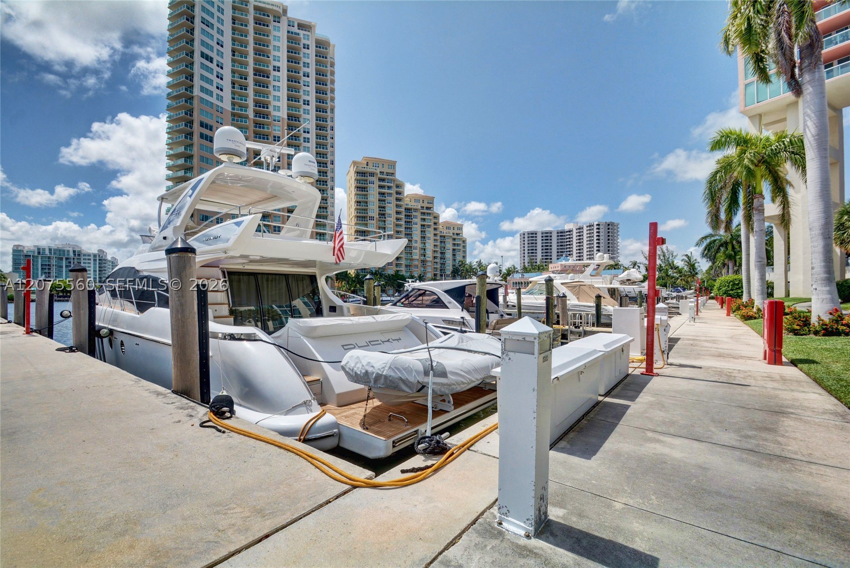 3370 Hidden Bay Dr #815 Aventura, FL 33180