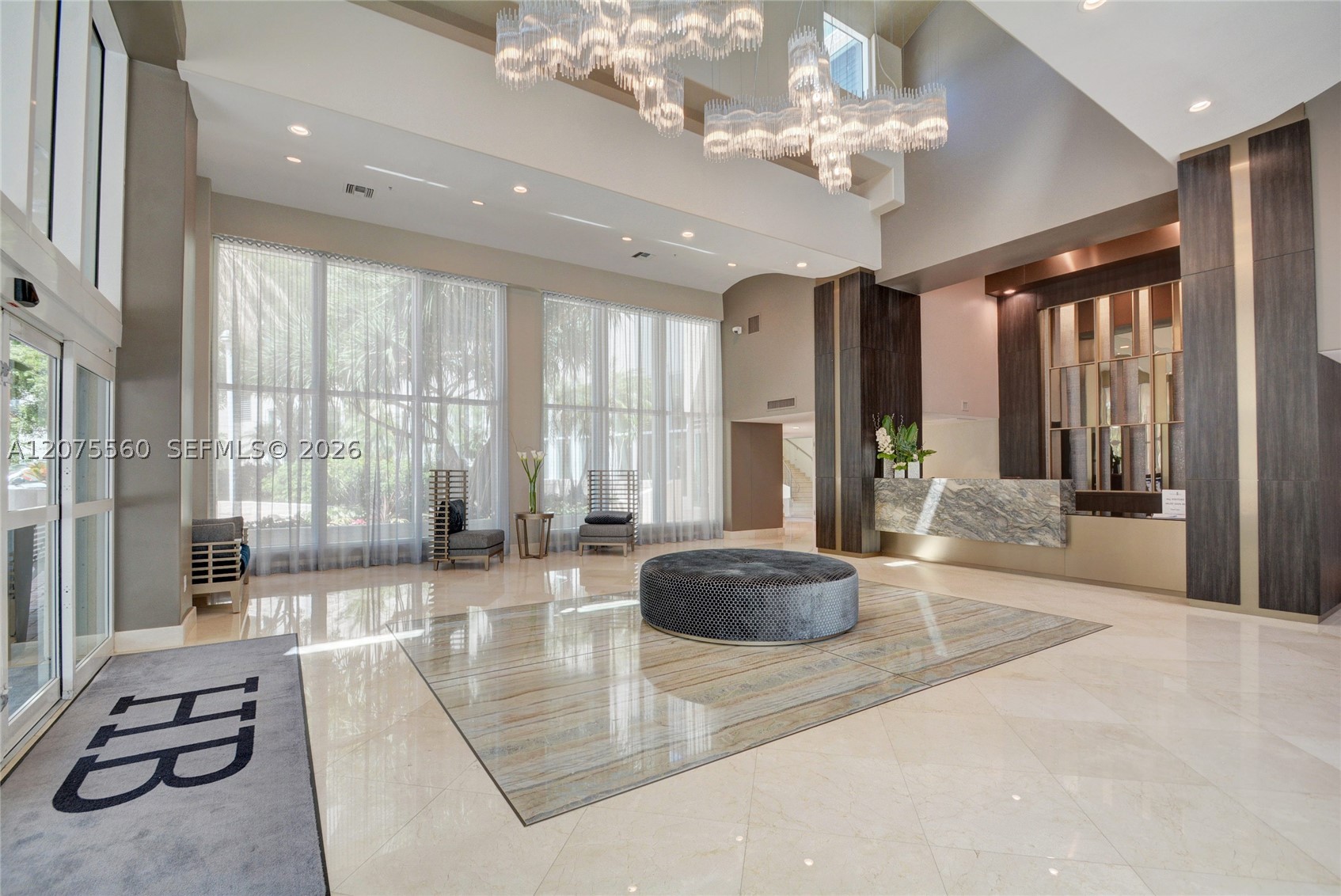 3370 Hidden Bay Dr #815 Aventura, FL 33180