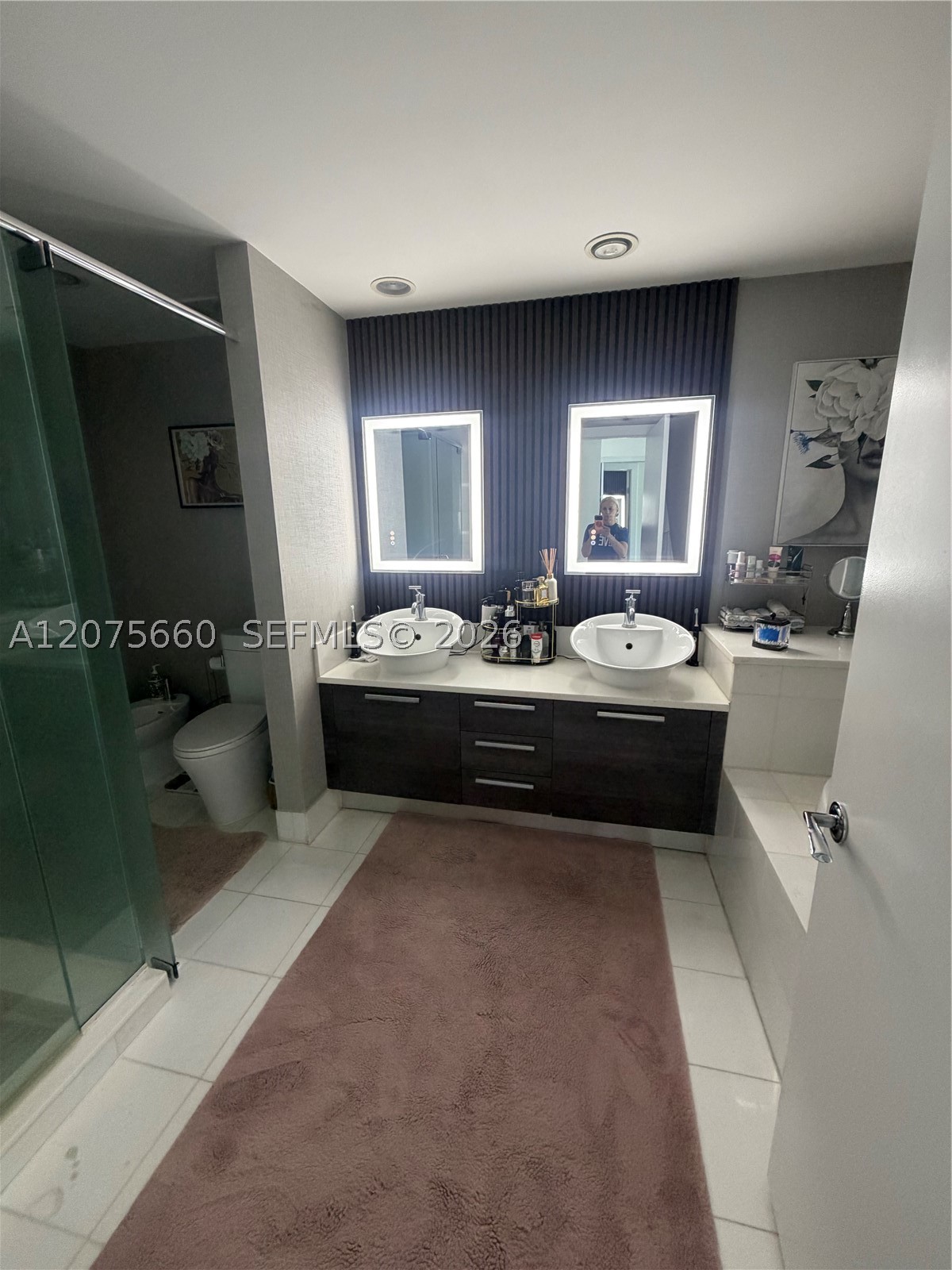 2950 NE 188th St #325 Aventura, FL 33180