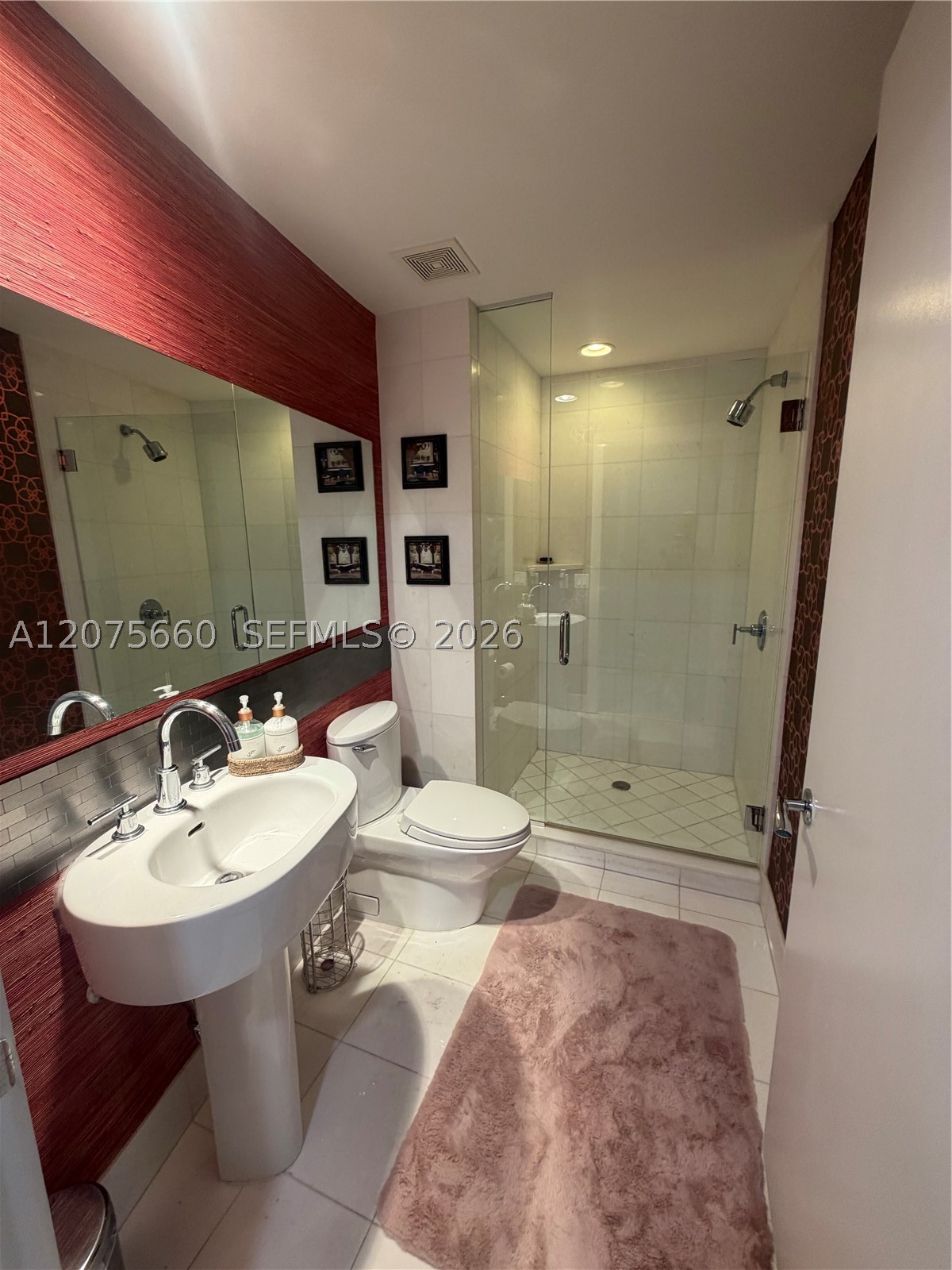 2950 NE 188th St #325 Aventura, FL 33180