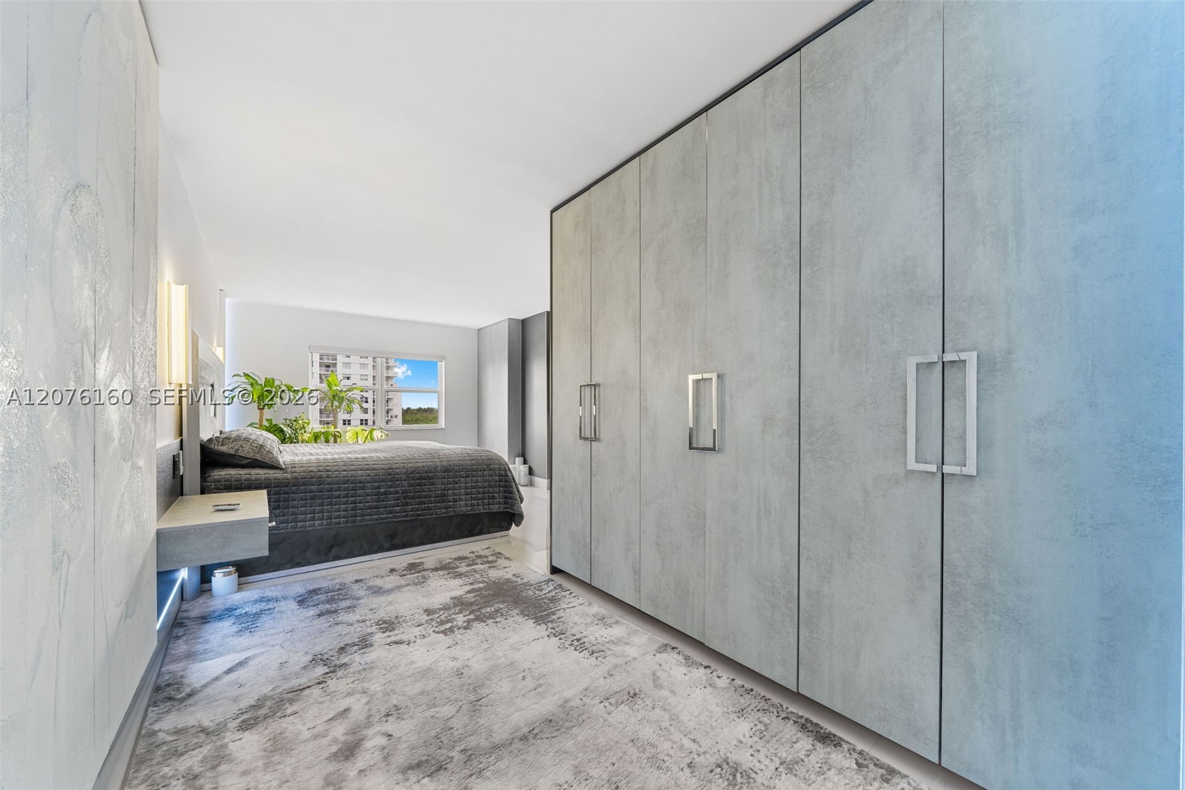 400 Kings Pt Dr #822-23 Sunny Isles Beach, FL 33160
