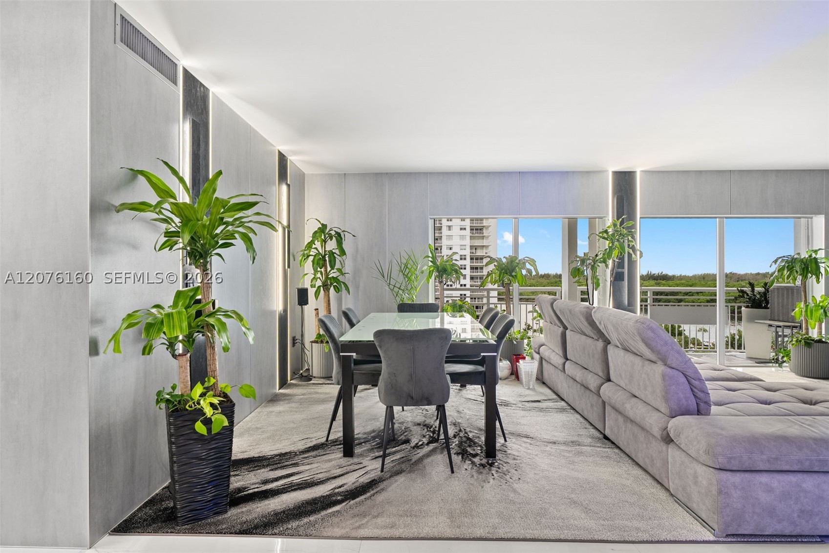 400 Kings Pt Dr #822-23 Sunny Isles Beach, FL 33160
