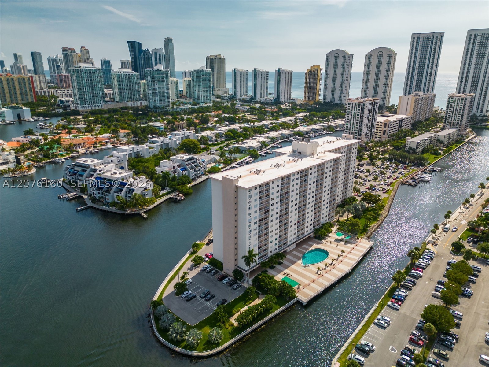 400 Kings Pt Dr #822-23 Sunny Isles Beach, FL 33160