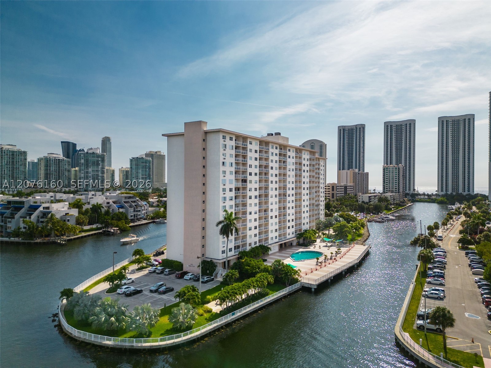 400 Kings Pt Dr #822-23 Sunny Isles Beach, FL 33160