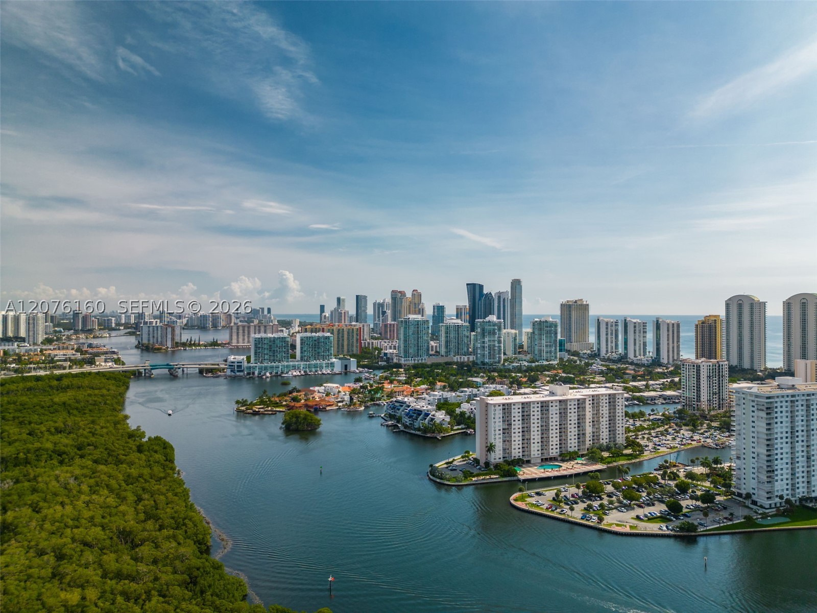 400 Kings Pt Dr #822-23 Sunny Isles Beach, FL 33160