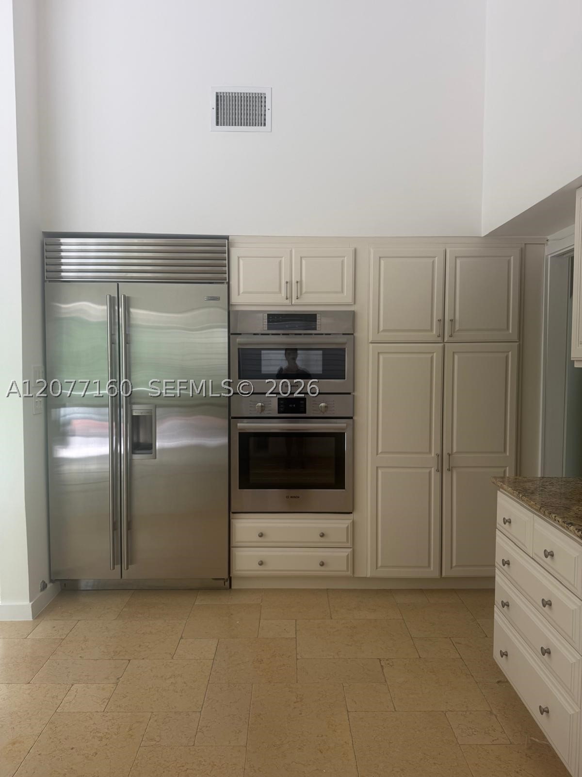 335 Harbor Dr Key Biscayne, FL 33149